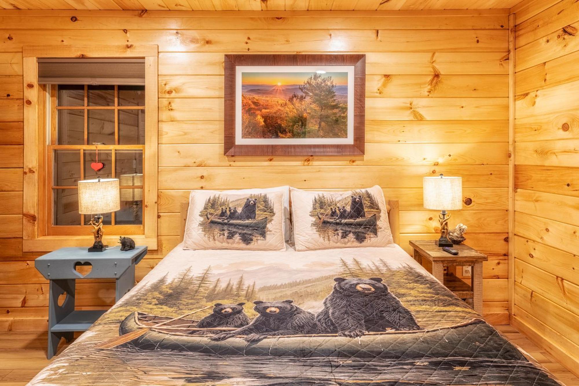 Real Log Cabin With Amazing Views, Hot Tub, Sauna, Games Gatlinburg Dış mekan fotoğraf